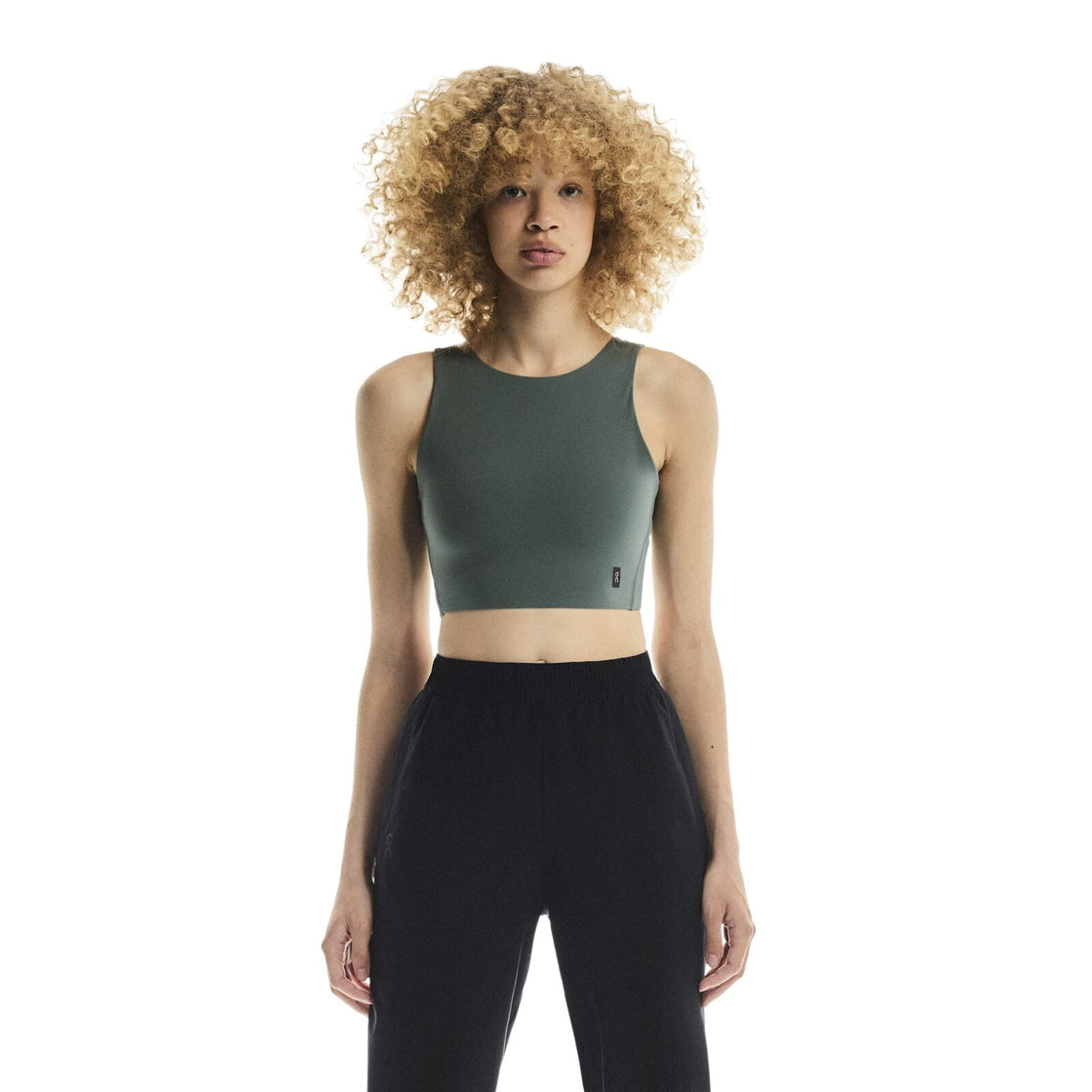 1WF10070153-core_2_in_1_crop-fw25-olive-w-1×1-tr-PLP