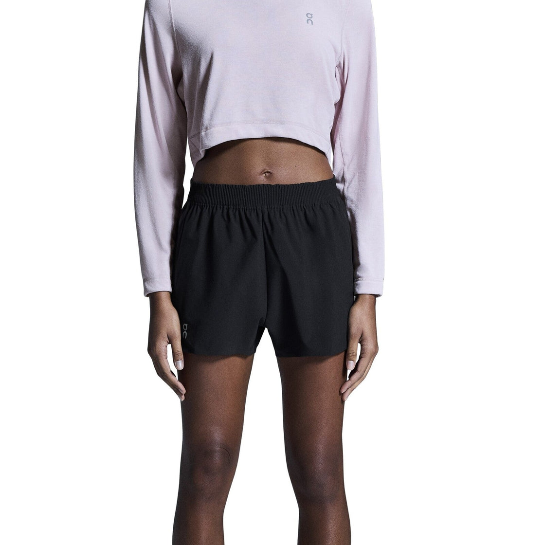1WF10330553-train_shorts-ss25-black-w-4×5-tr-g1