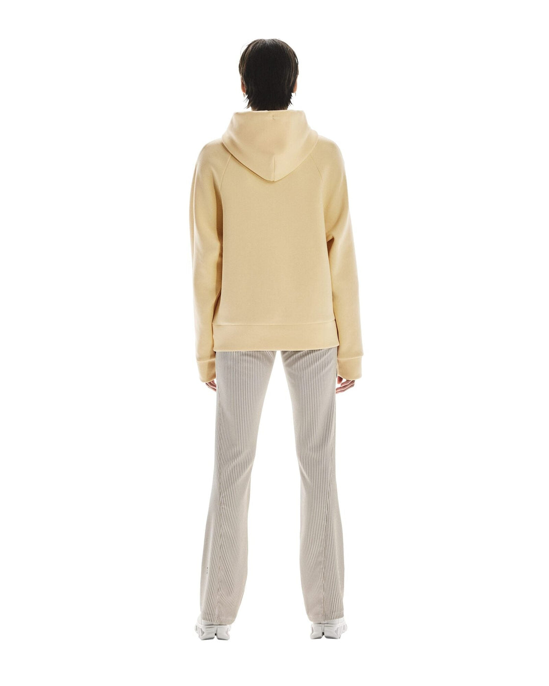 1WF30363537-focus_tech_hoodie-fw25-nectar-w-4×5-tr-g2