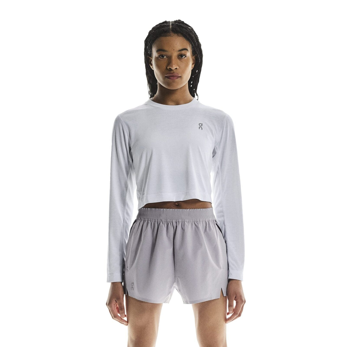 1WF30650069-train_long-t_crop_graphic-fw25-white-w-1×1-tr-PLP