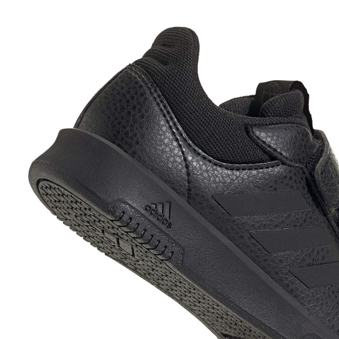 GW6439_8_FOOTWEAR_Photography_Detail View 1_transparent