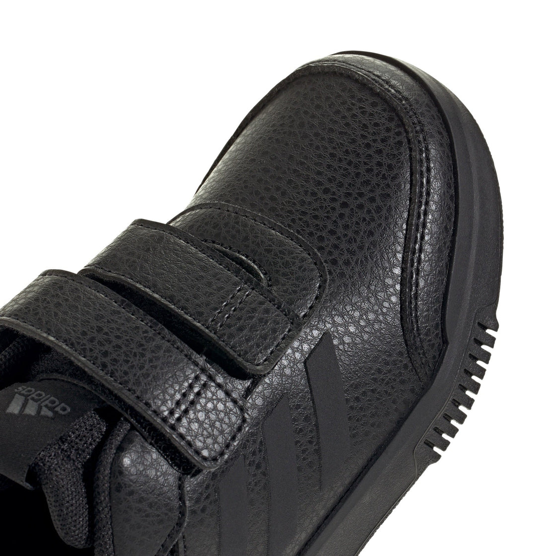 GW6439_9_FOOTWEAR_Photography_Detail View 2_transparent