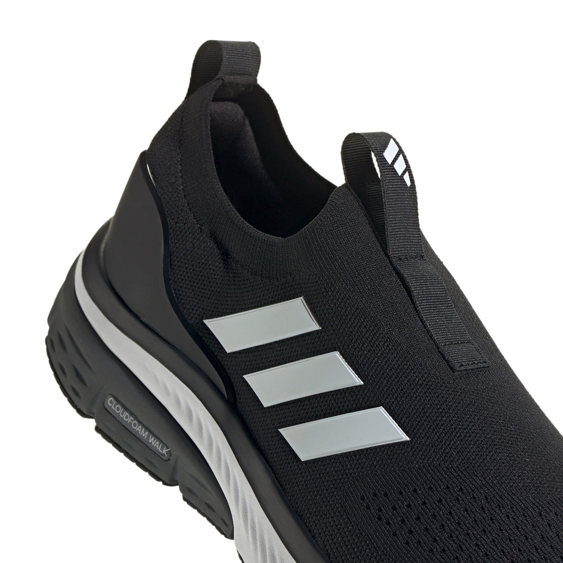 ID4066_9_FOOTWEAR_Photography_Detail View 2_transparent
