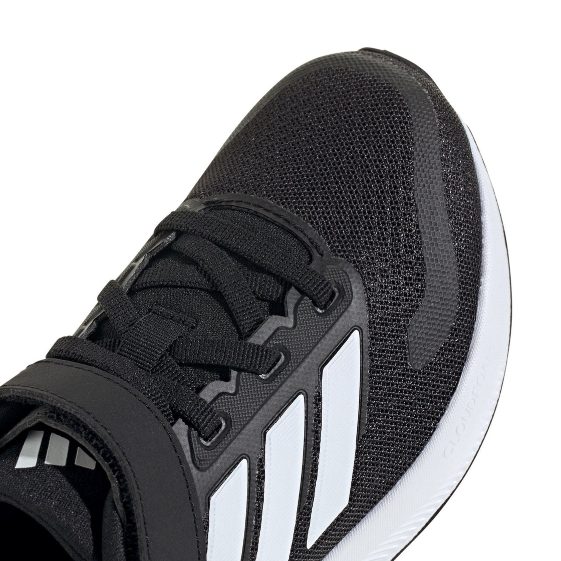 IE8574_9_FOOTWEAR_Photography_Detail View 2_transparent