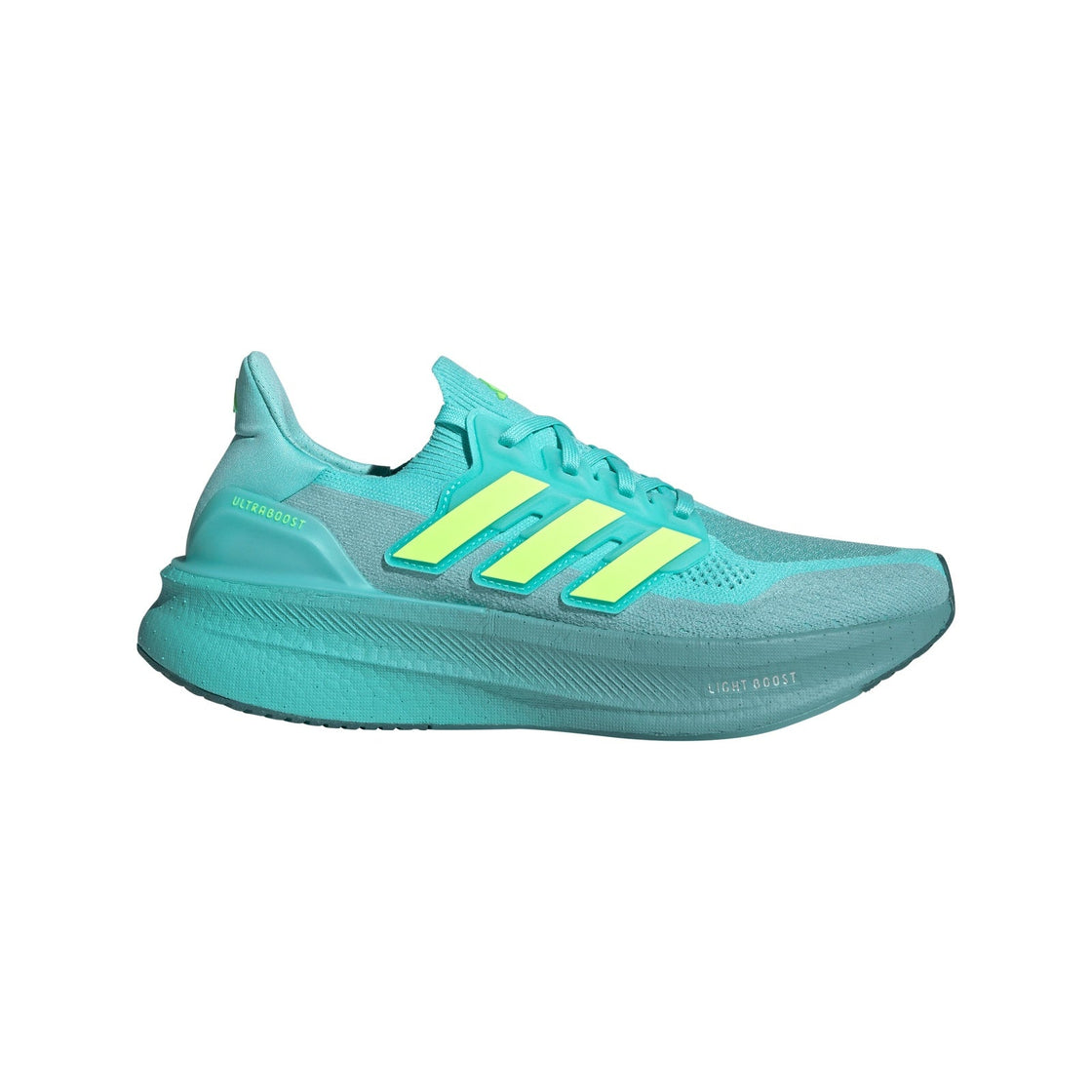 JQ2909_1_FOOTWEAR_Photography_Side Lateral Center View_transparent