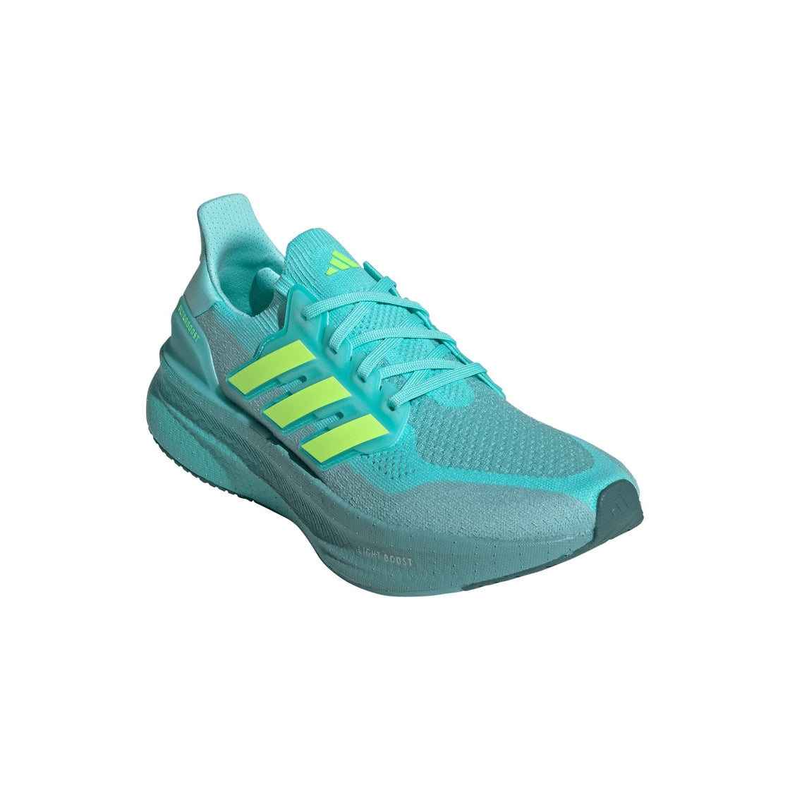 JQ2909_6_FOOTWEAR_Photography_Front Lateral Top View_transparent
