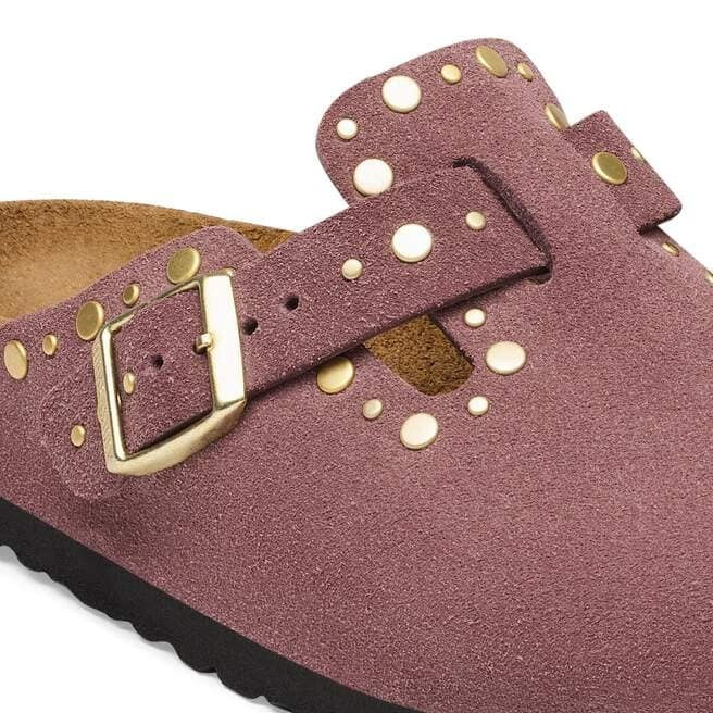 W Boston Rivet Border