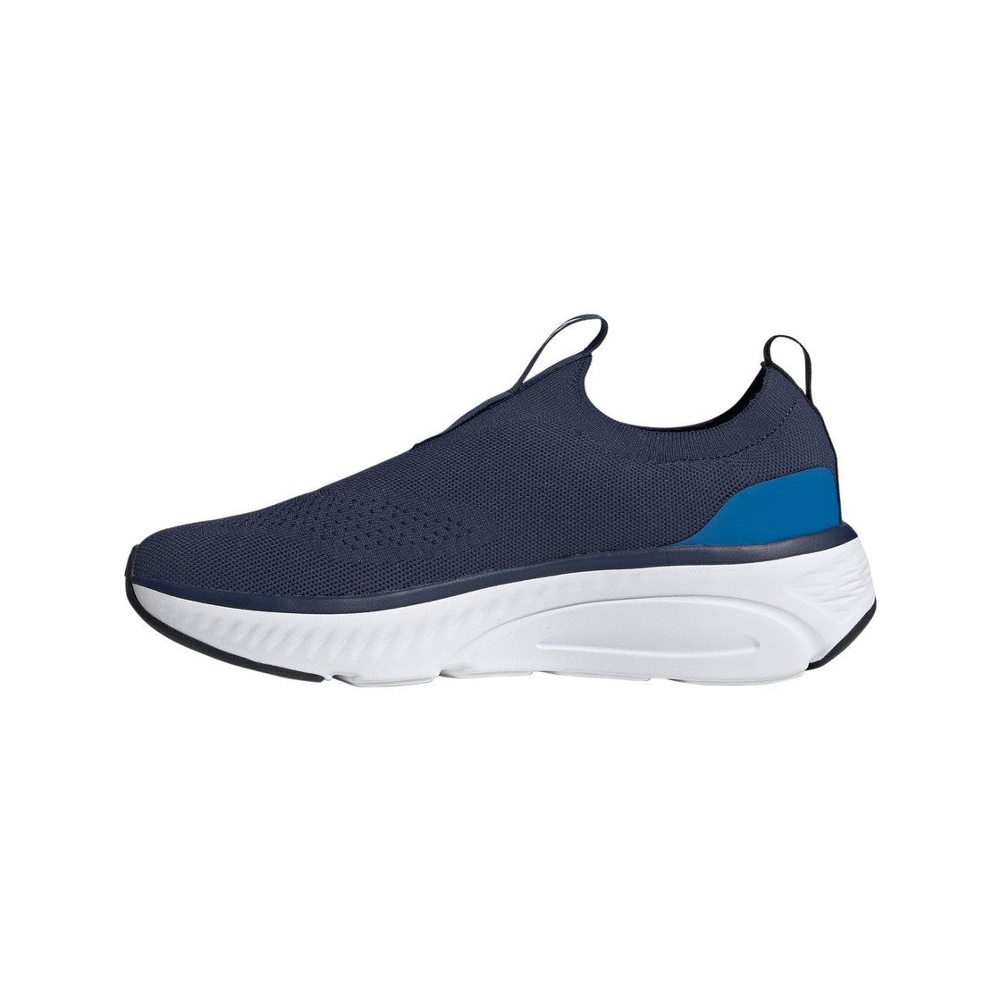 ID4037_5_FOOTWEAR_Photography_Side Medial Center View_transparent