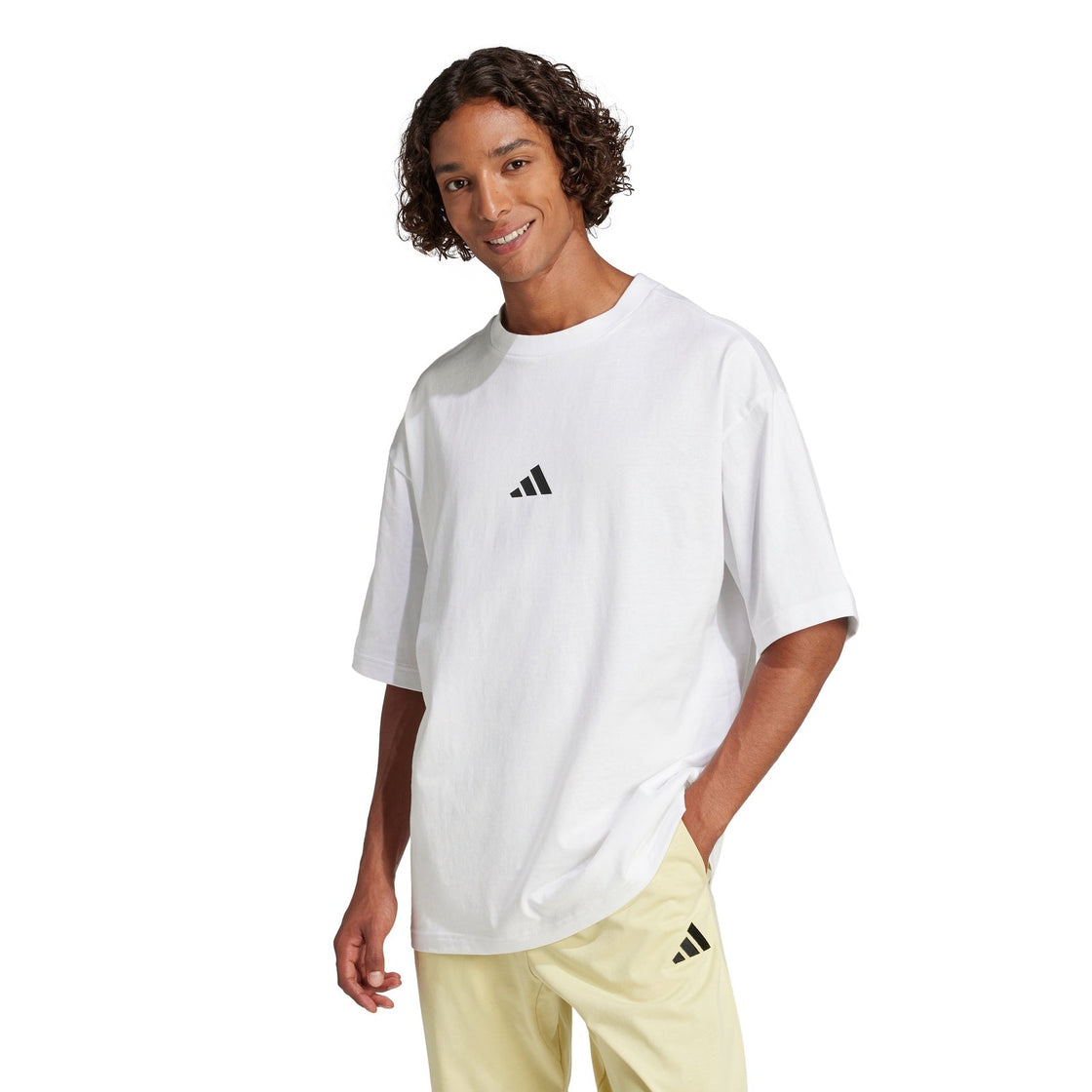 JC5339_2_APPAREL_On Model_Standard View_transparent
