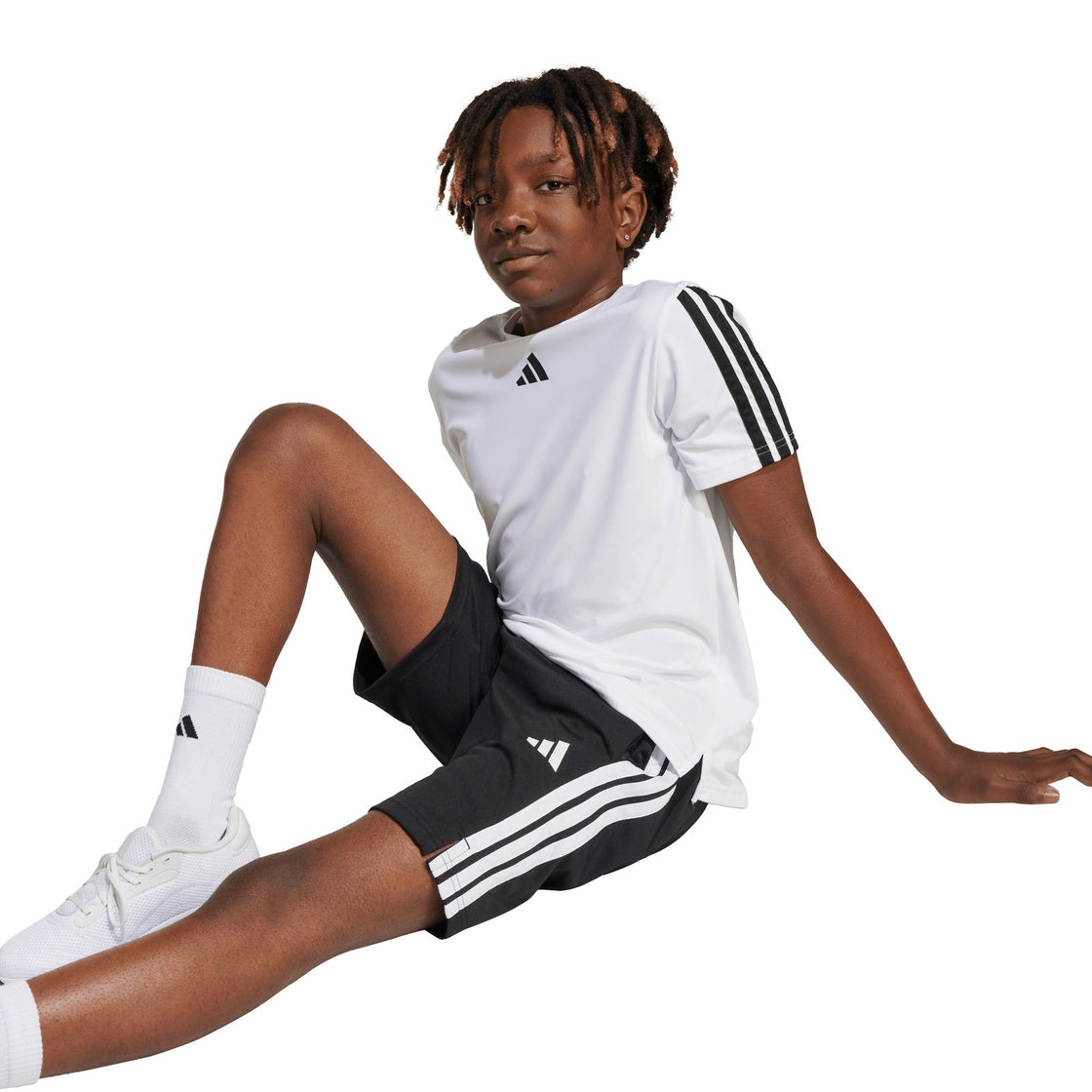 JJ1038_6_APPAREL_On Model_Detail View 2_transparent