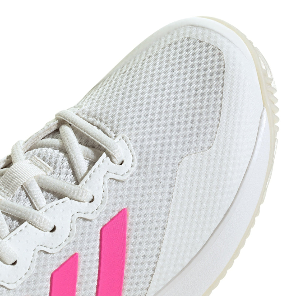 JP7723_8_FOOTWEAR_Photography_Detail View 1_transparent