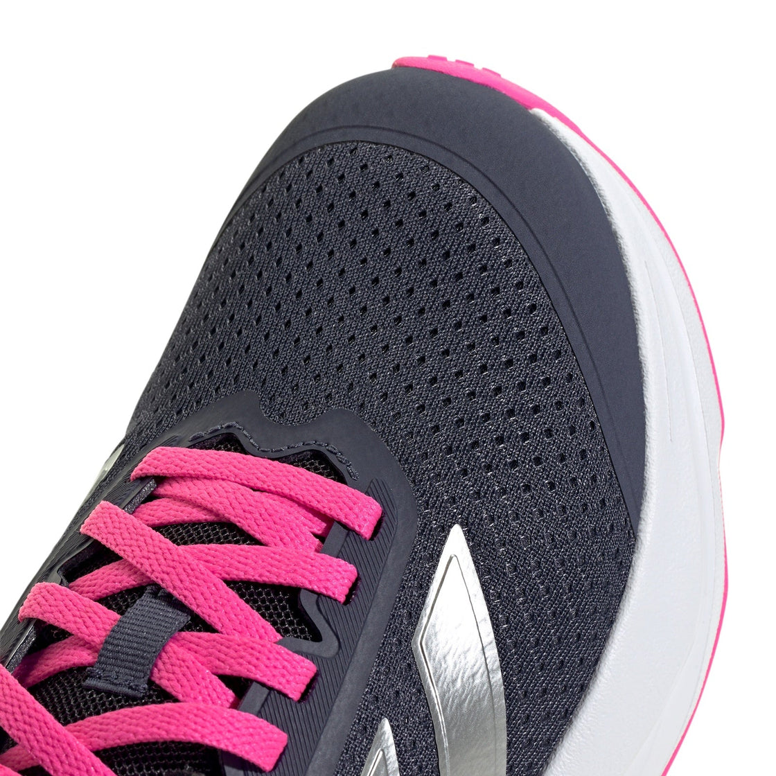JQ3019_8_FOOTWEAR_Photography_Detail View 1_transparent