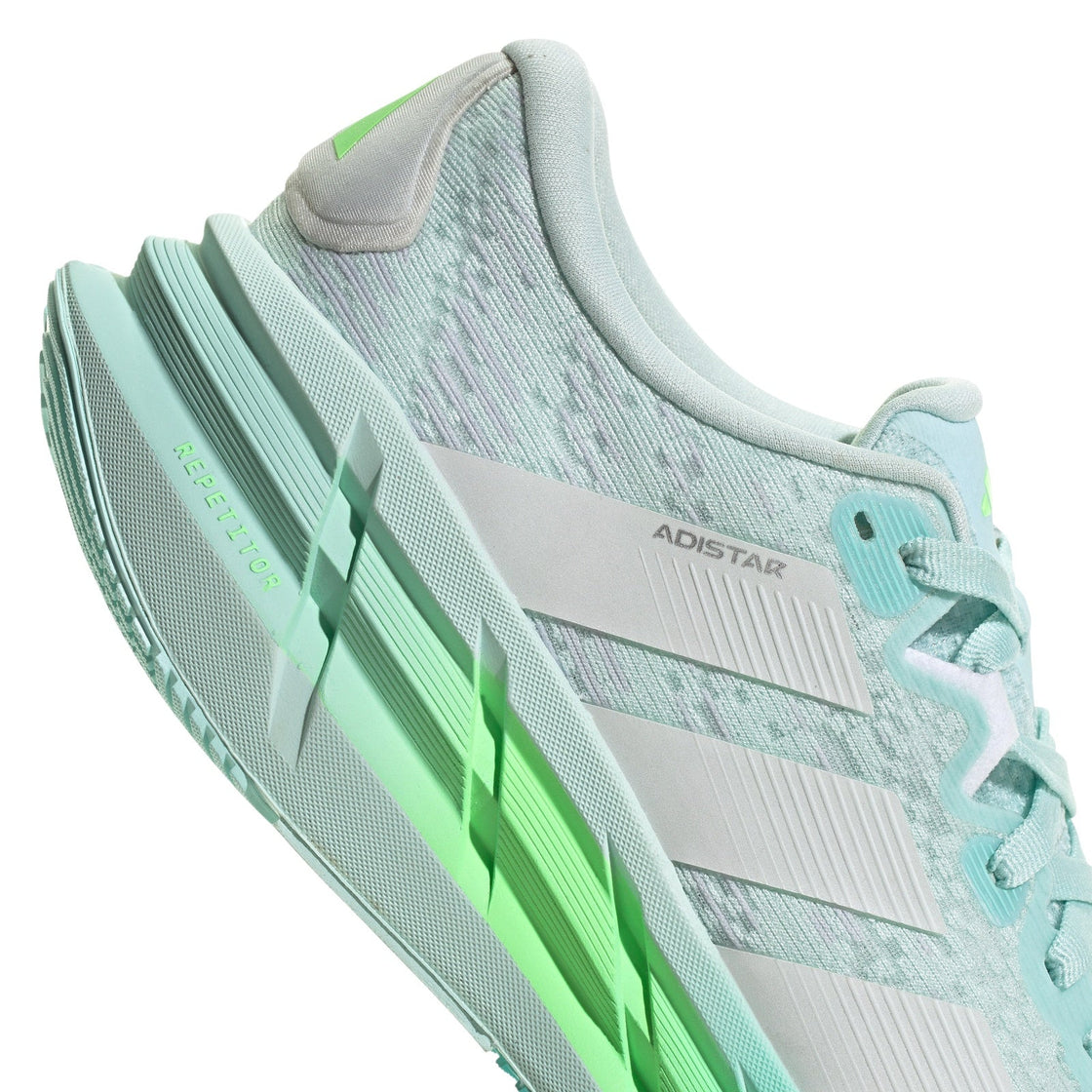 JR0287_9_FOOTWEAR_Photography_Detail View 2_transparent