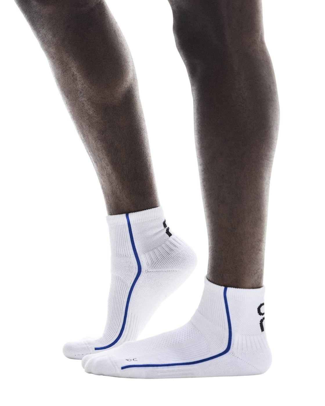 2UF10350629-court_sock_mid-ss25-white_indigo-u-4×5-tr-g2