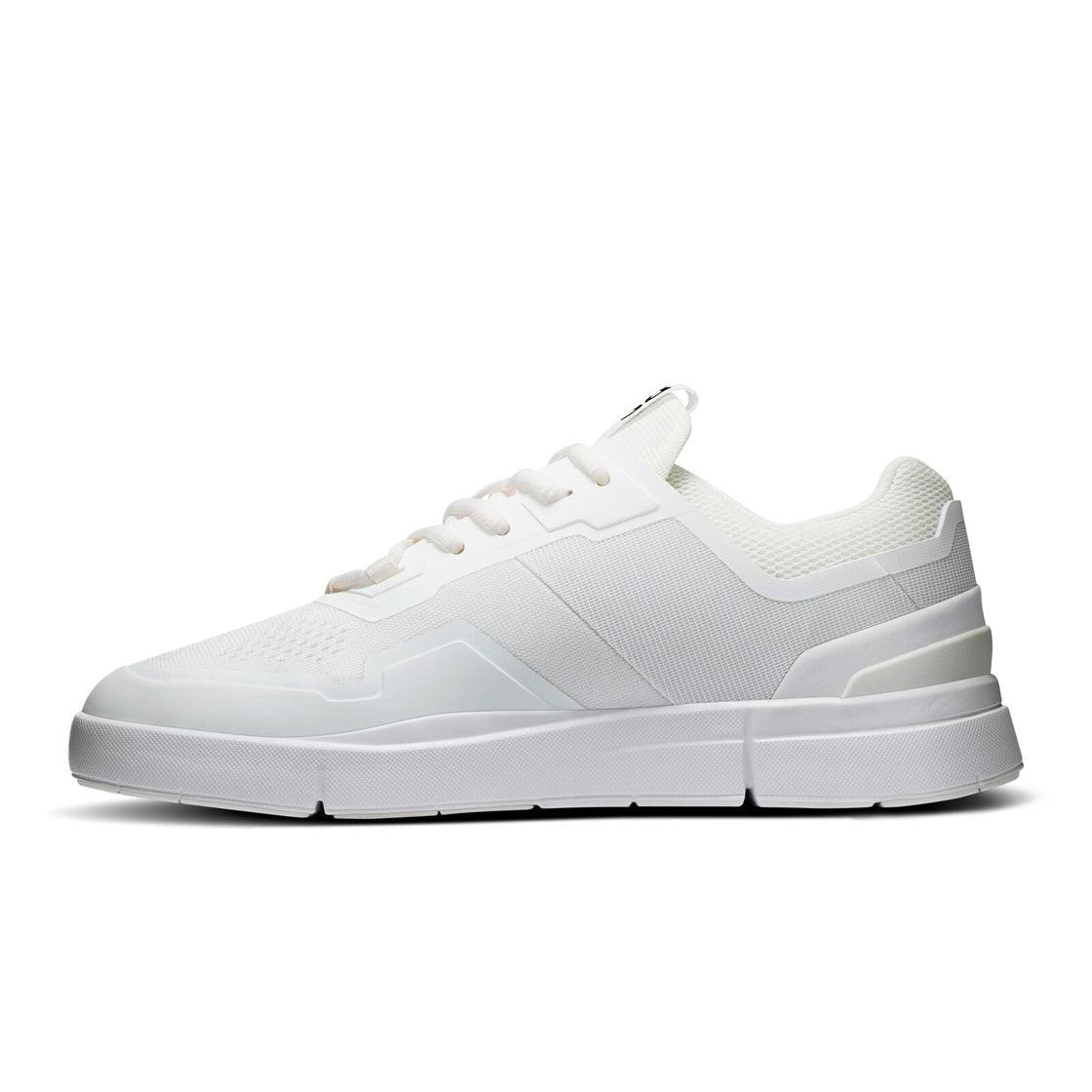 3WD11480462-the_roger_spin-ss25-white_black-w-g4