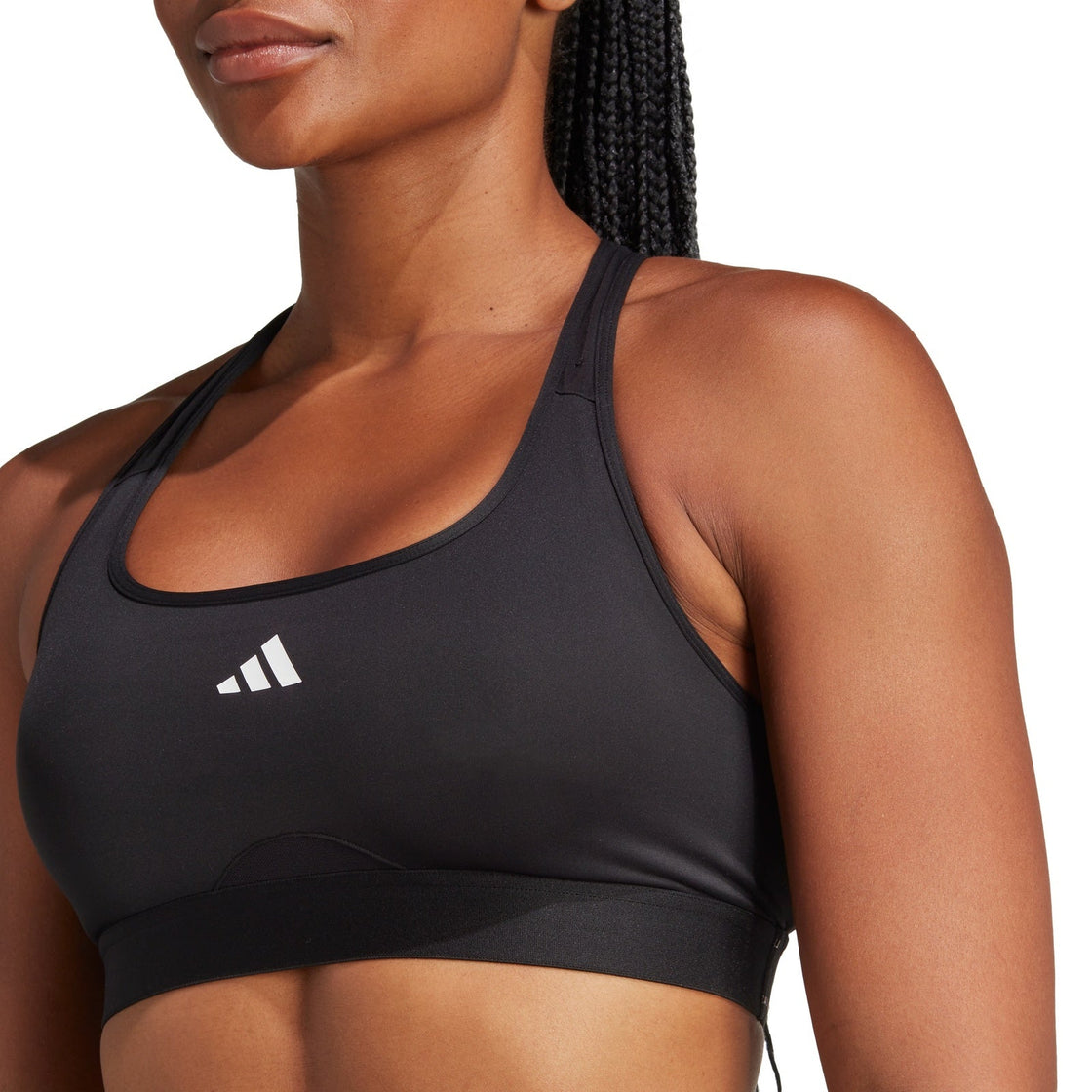 IQ3377_8_APPAREL_On Model_Detail View 1_transparent