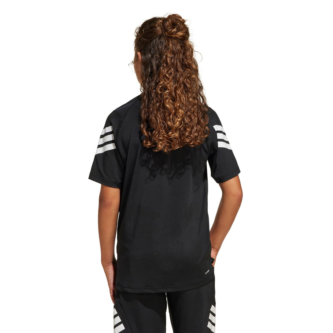 JD0119_4_APPAREL_On Model_Back View_transparent