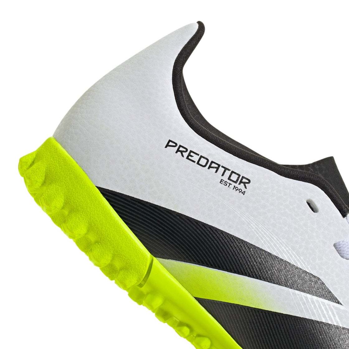 JH8862_7_FOOTWEAR_Photography_Detail View 1_transparent