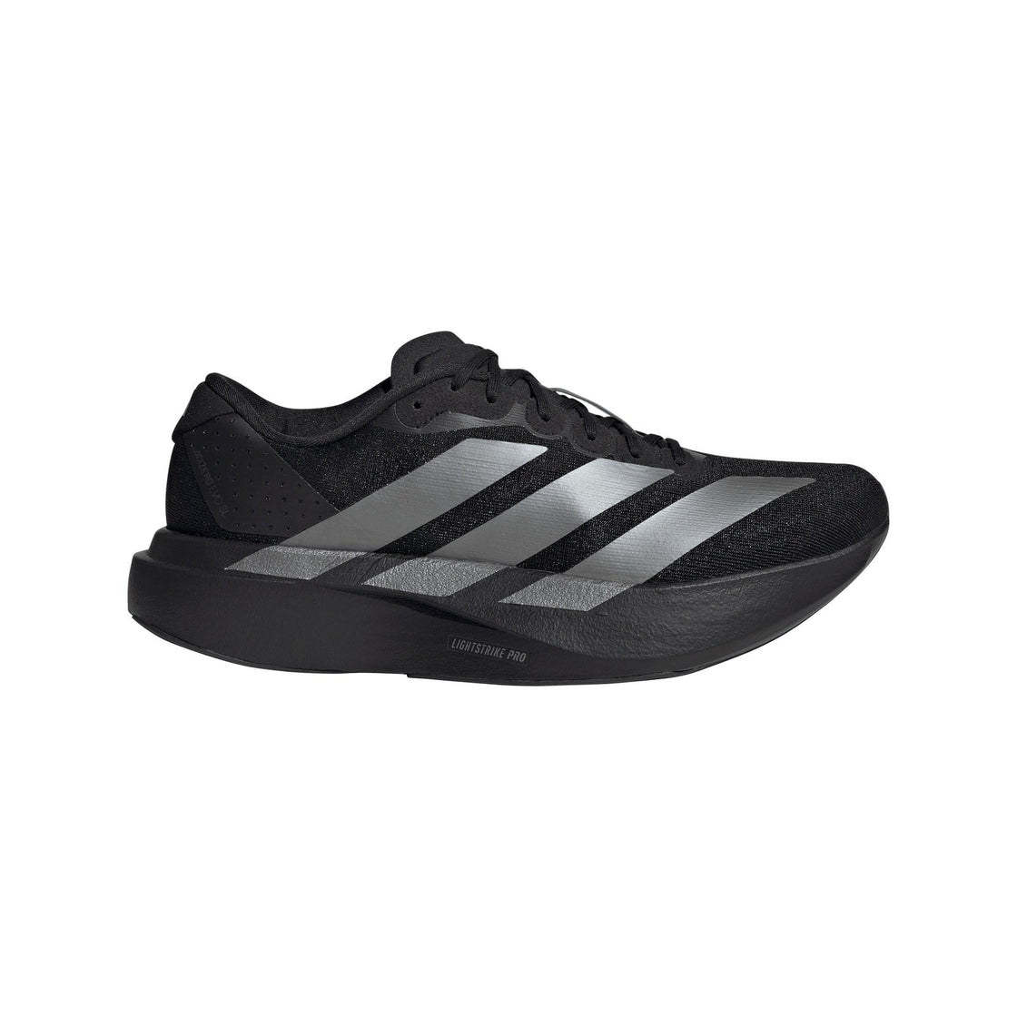 JP7147_1_FOOTWEAR_Photography_Side Lateral Center View_transparent