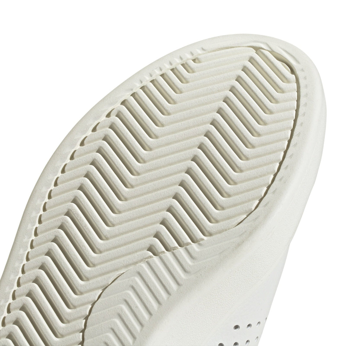 JQ0381_9_FOOTWEAR_Photography_Detail View 2_transparent