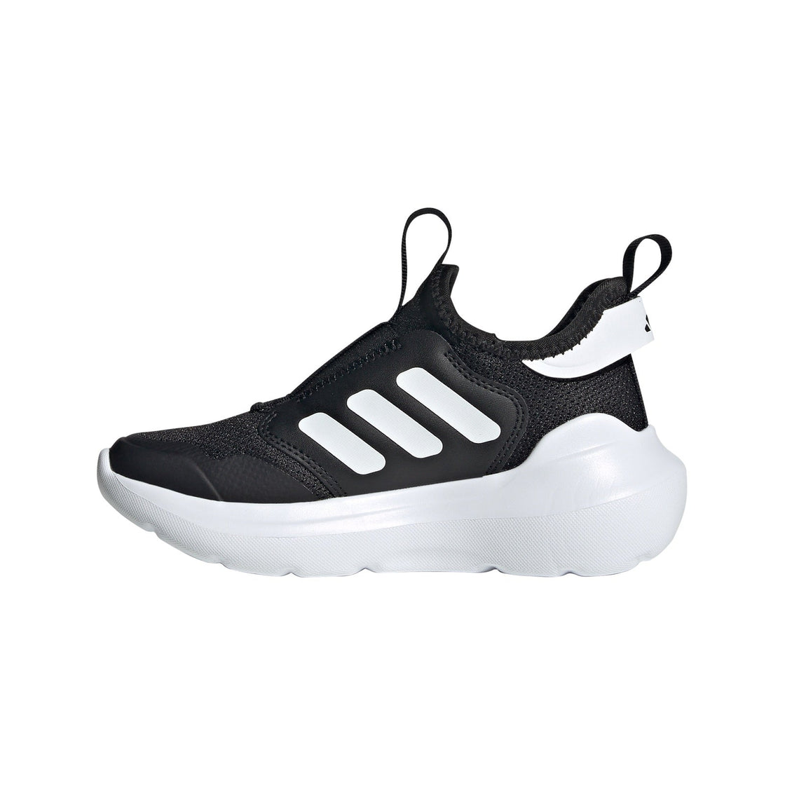 JR2722_5_FOOTWEAR_Photography_Side Medial Center View_transparent