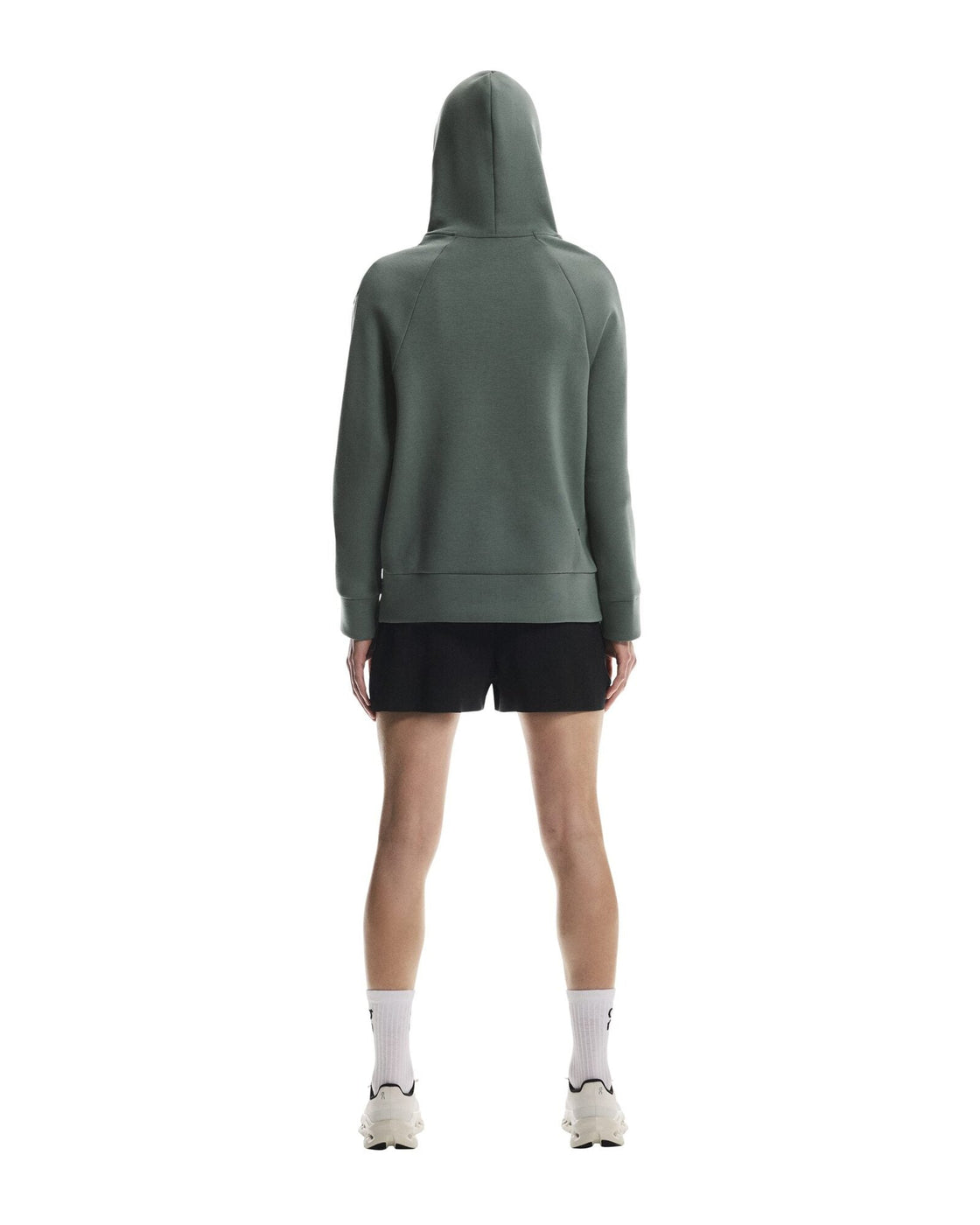 1WF30360153-focus_tech_hoodie-fw25-olive-w-4×5-tr-g2