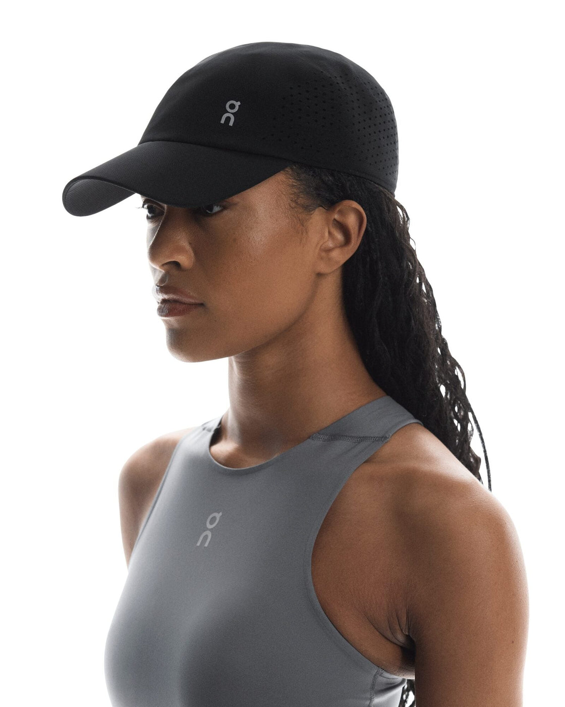 2UF10330553-lightweight_cap-fw25-black-u-4×5-tr-g2