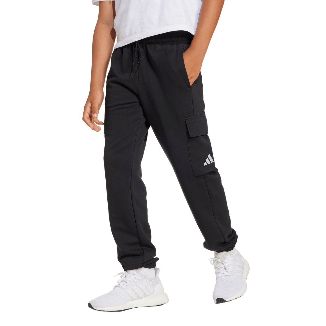JC9762_2_APPAREL_On Model_Standard View_transparent