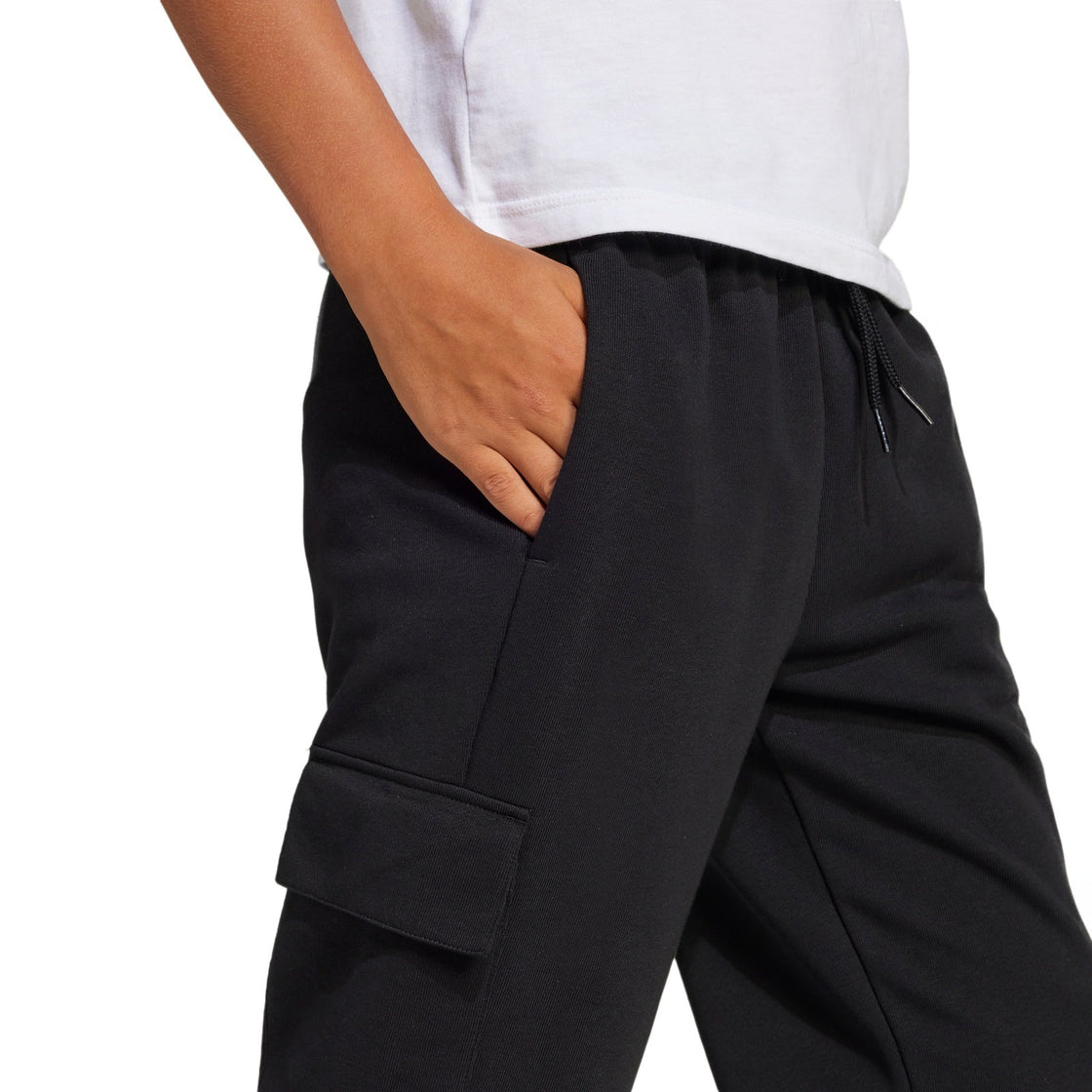 JC9762_5_APPAREL_On Model_Detail View 1_transparent