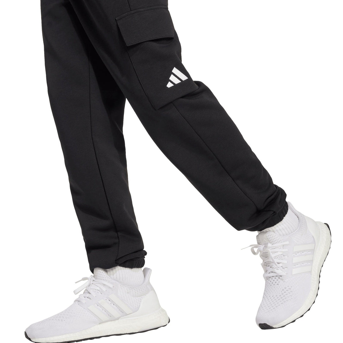 JC9762_6_APPAREL_On Model_Detail View 2_transparent