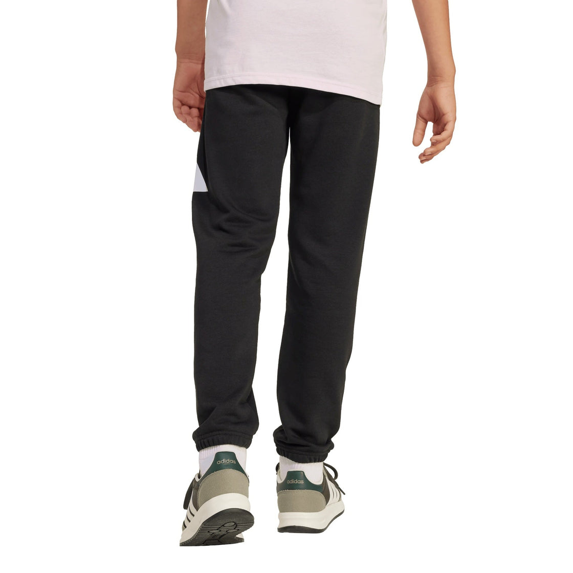 JD2090_3_APPAREL_On Model_Back View_transparent