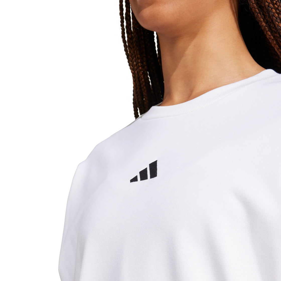JD5285_6_APPAREL_On Model_Detail View 1_transparent