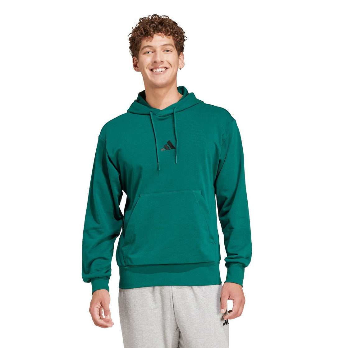 JE3841_2_APPAREL_On Model_Standard View_transparent