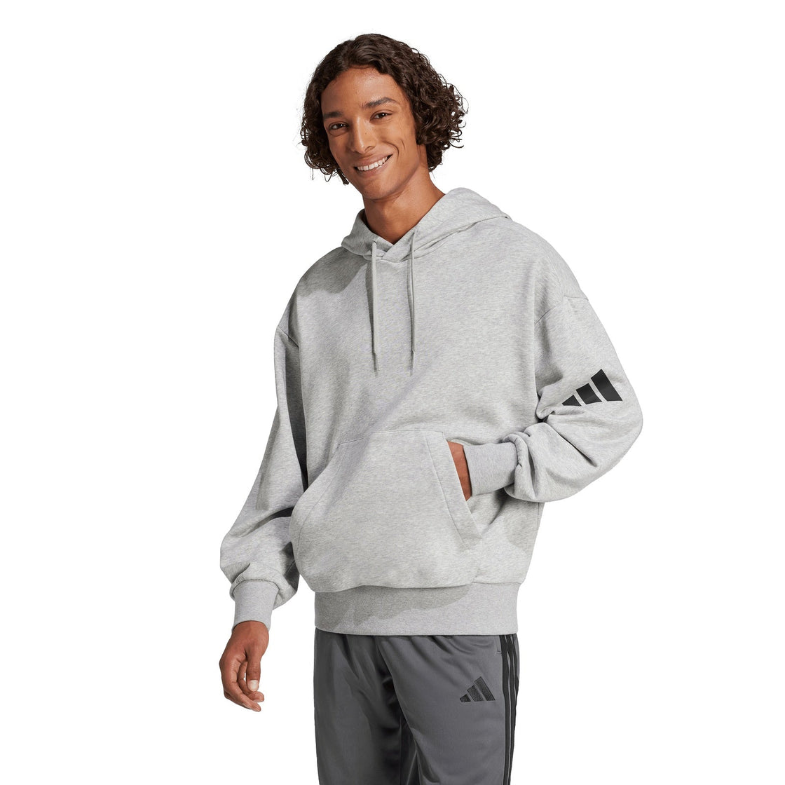 JF3591_3_APPAREL_On Model_Standard View_transparent