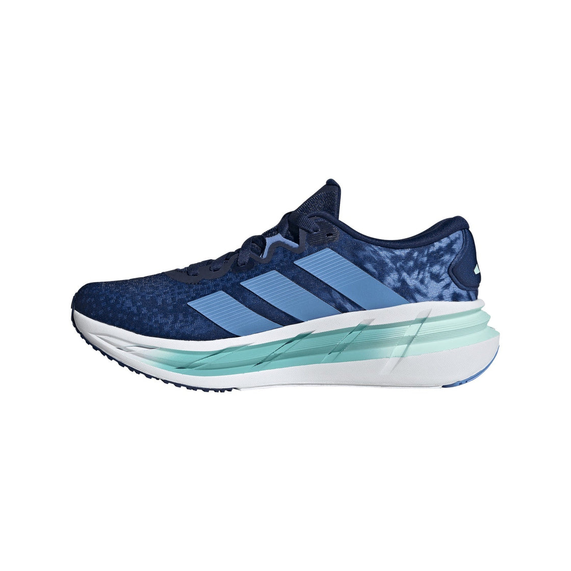 JR0309_5_FOOTWEAR_Photography_Side Medial Center View_transparent