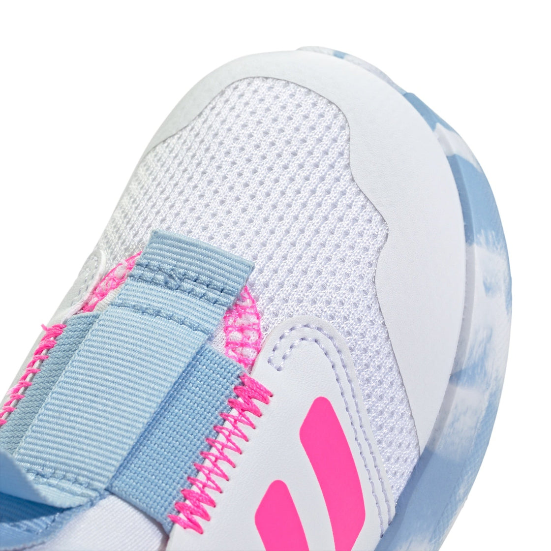 JR6085_8_FOOTWEAR_Photography_Detail View 1_transparent