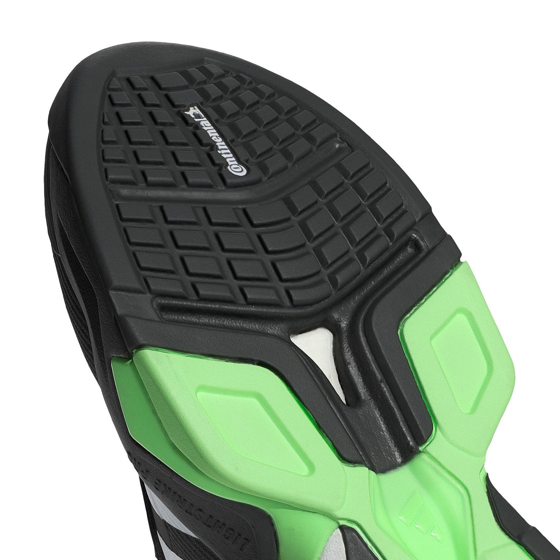 JS3167_9_FOOTWEAR_Photography_Detail View 2_transparent