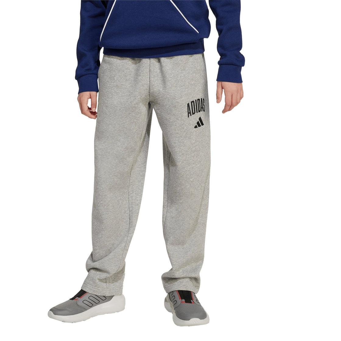 JW2386_2_APPAREL_On Model_Standard View_transparent