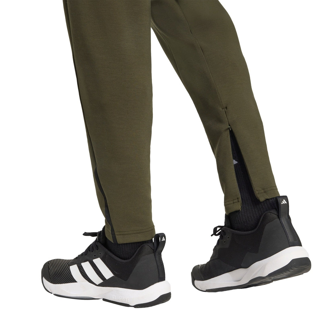 JX7326_6_APPAREL_On Model_Detail View 2_transparent