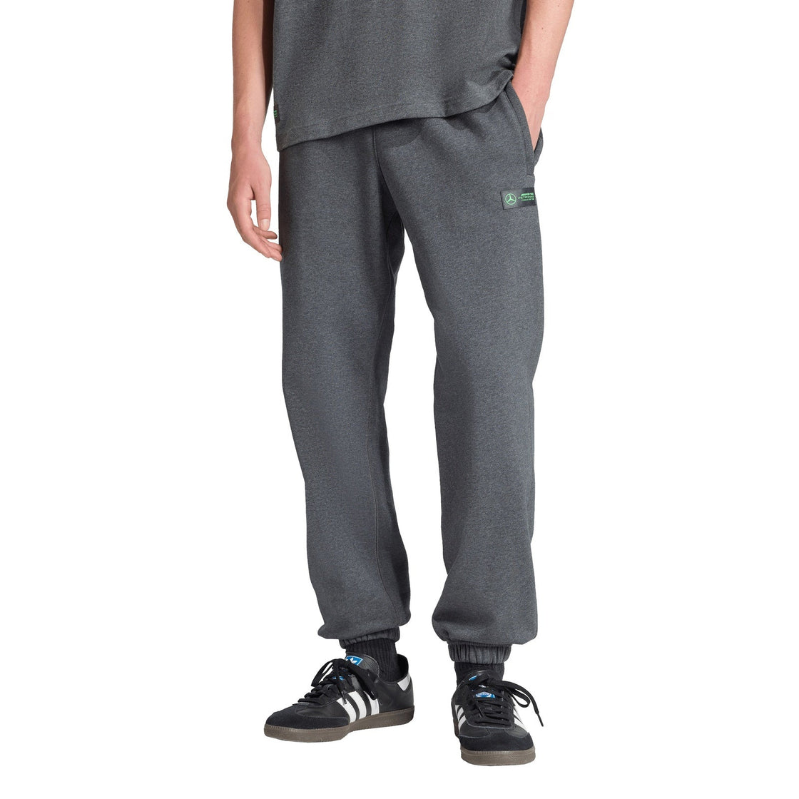 JX8777_2_APPAREL_On Model_Standard View_transparent
