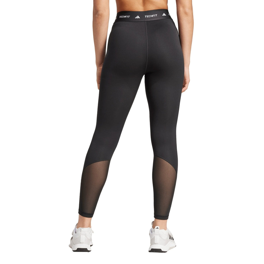 IT2272_4_APPAREL_On Model_Back View_transparent