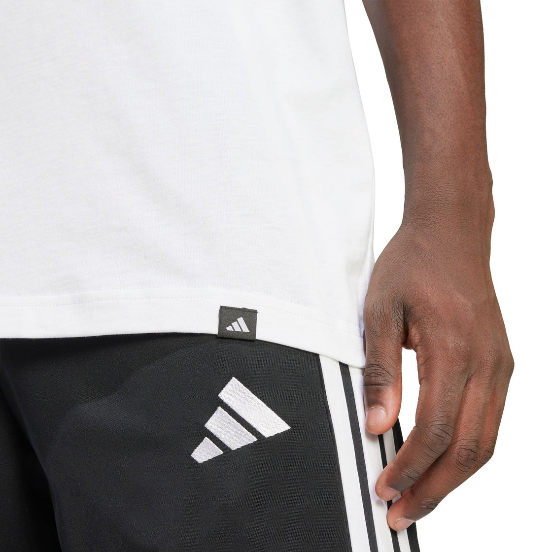 JL9256_5_APPAREL_On Model_Detail View 1_transparent
