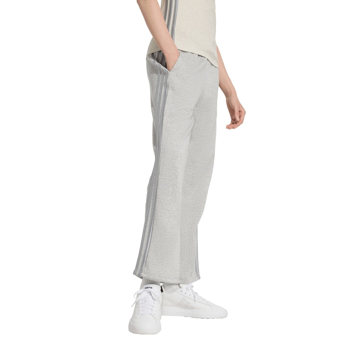 JM1888_4_APPAREL_On Model_Walking View_transparent