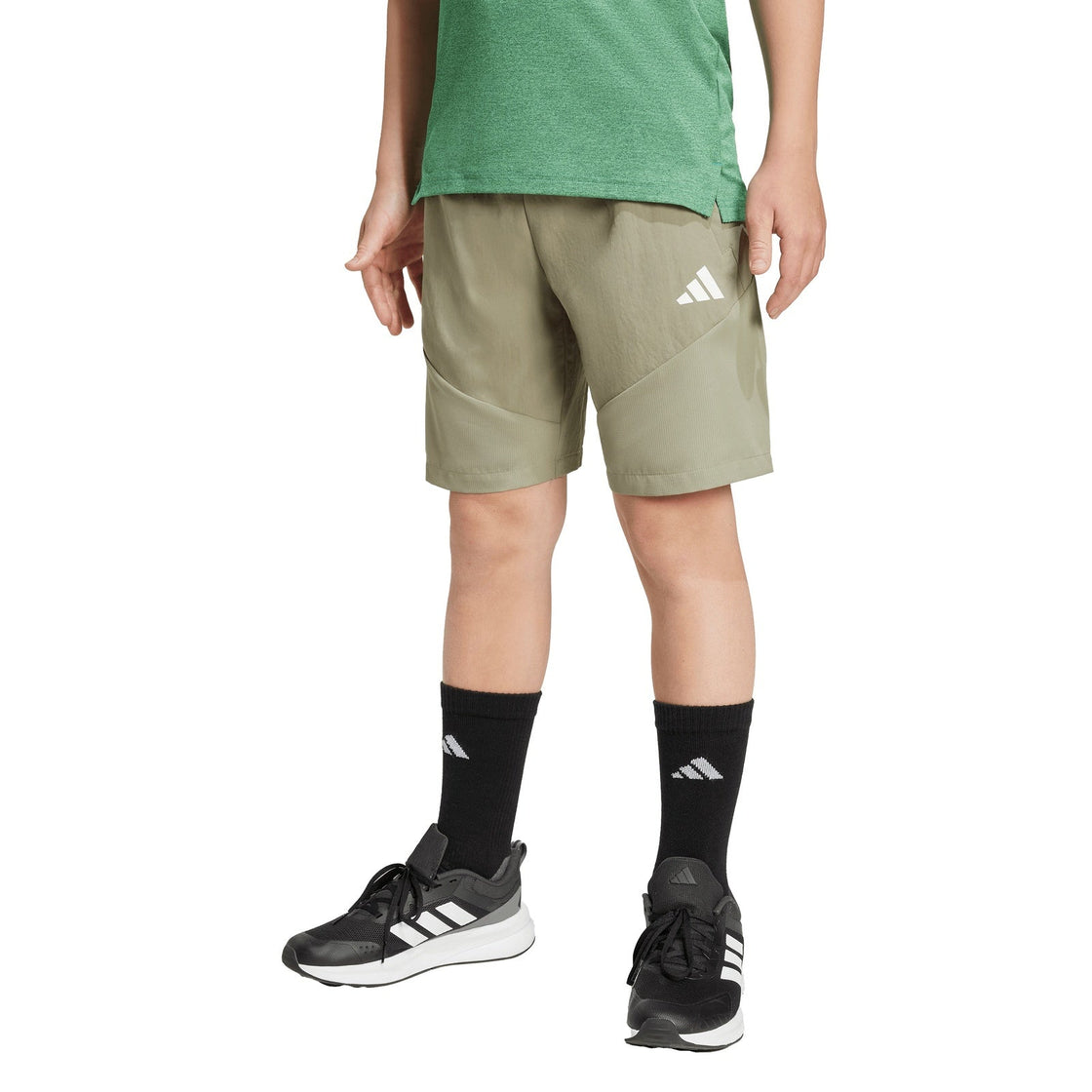 JM4319_2_APPAREL_On Model_Standard View_transparent