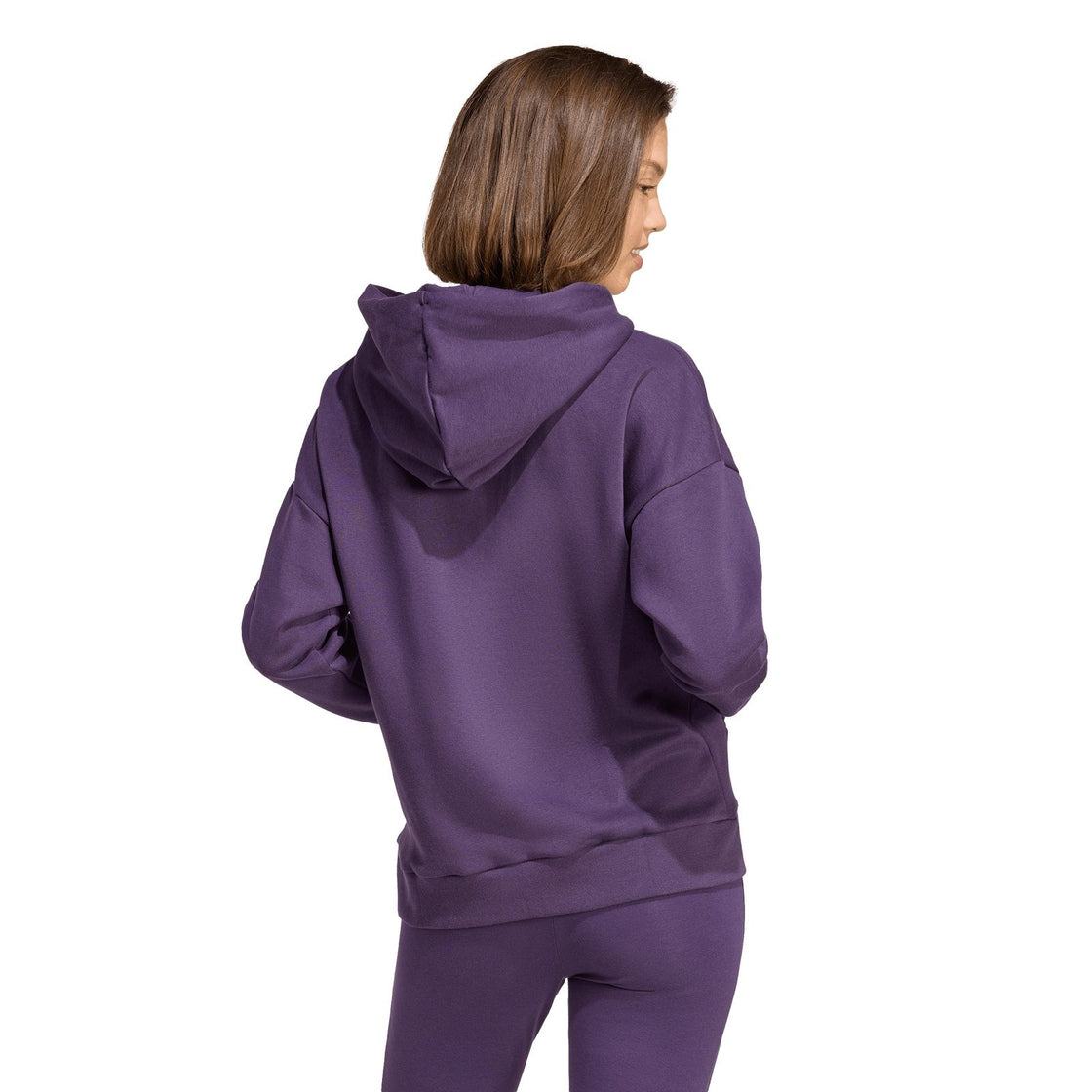 JV7313_3_APPAREL_On Model_Back View_transparent