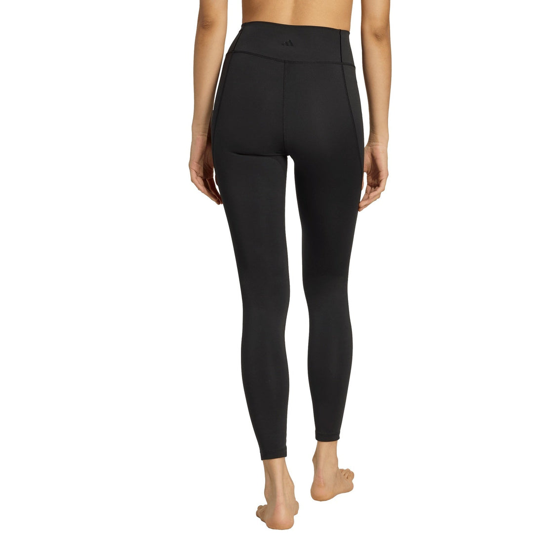 JW7661_3_APPAREL_On Model_Back View_transparent