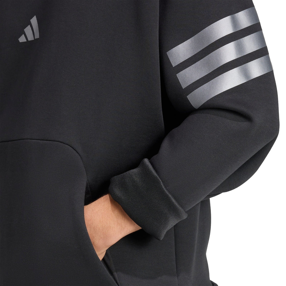 JX1956_6_APPAREL_On Model_Detail View 2_transparent