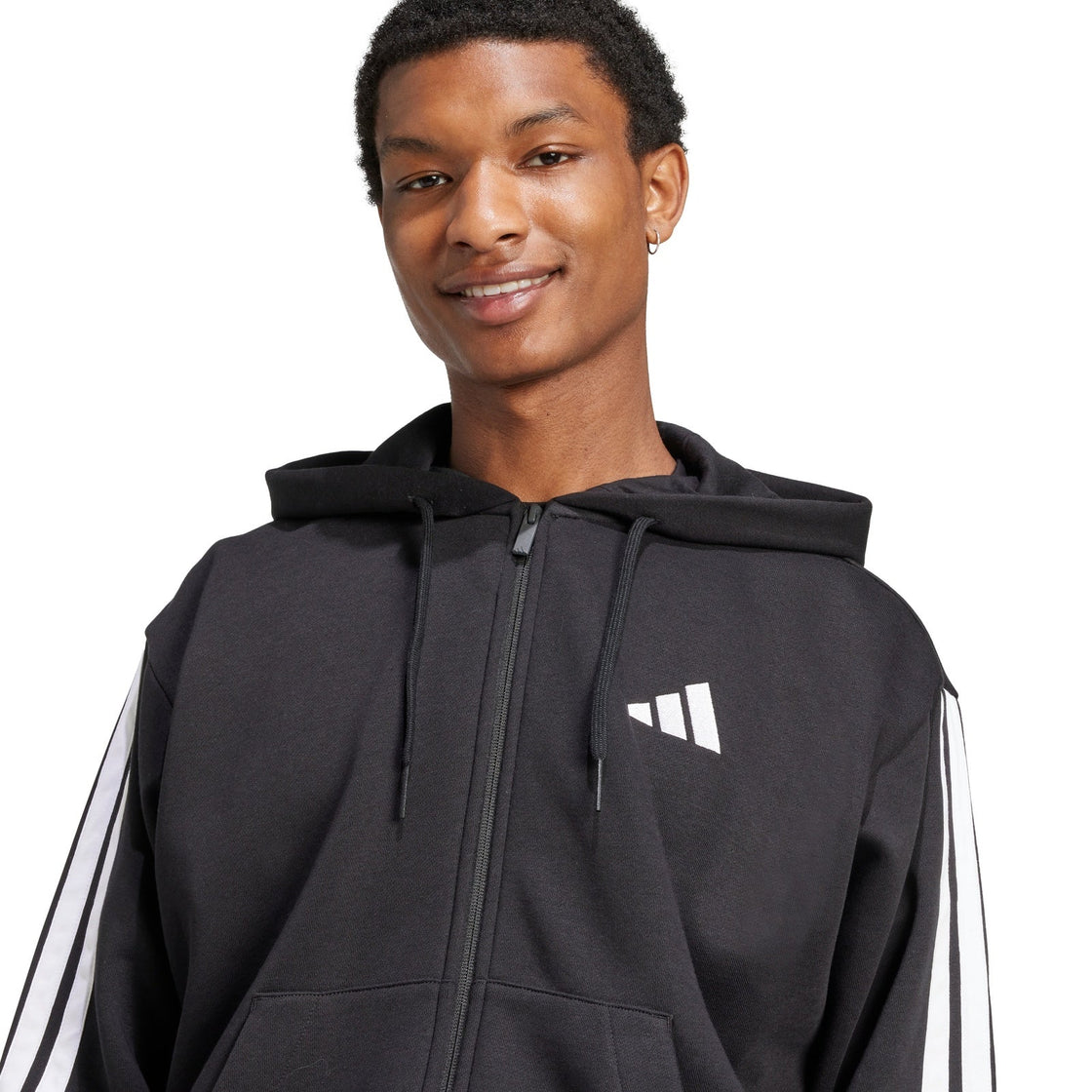 JD1870_5_APPAREL_On Model_Detail View 1_transparent