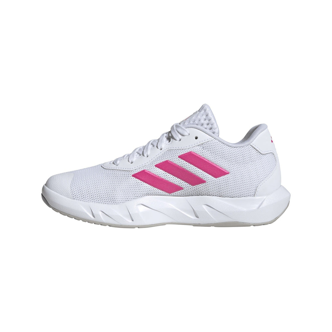 JR9298_5_FOOTWEAR_Photography_Side Medial Center View_transparent