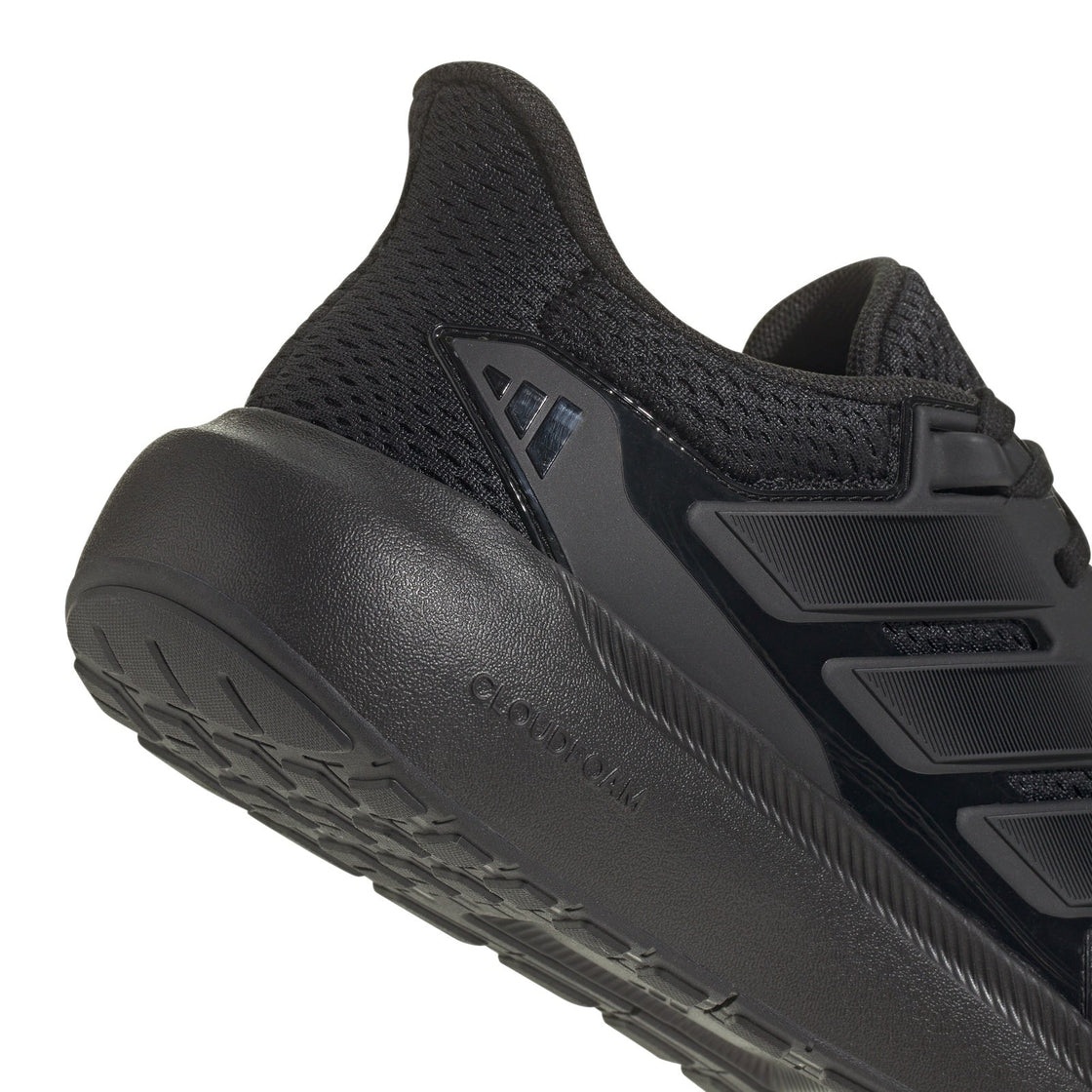 IE8898_8_FOOTWEAR_Photography_Detail View 1_transparent